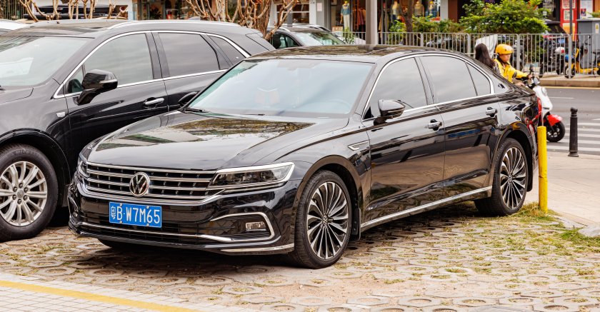 Volkswagen passat b 8