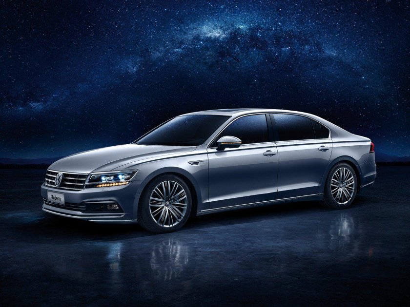 VW Phideon