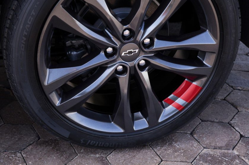 Диск на Шевроле Малибу r17