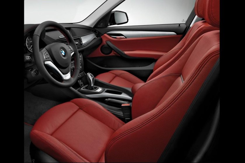 BMW x1 2014 салон