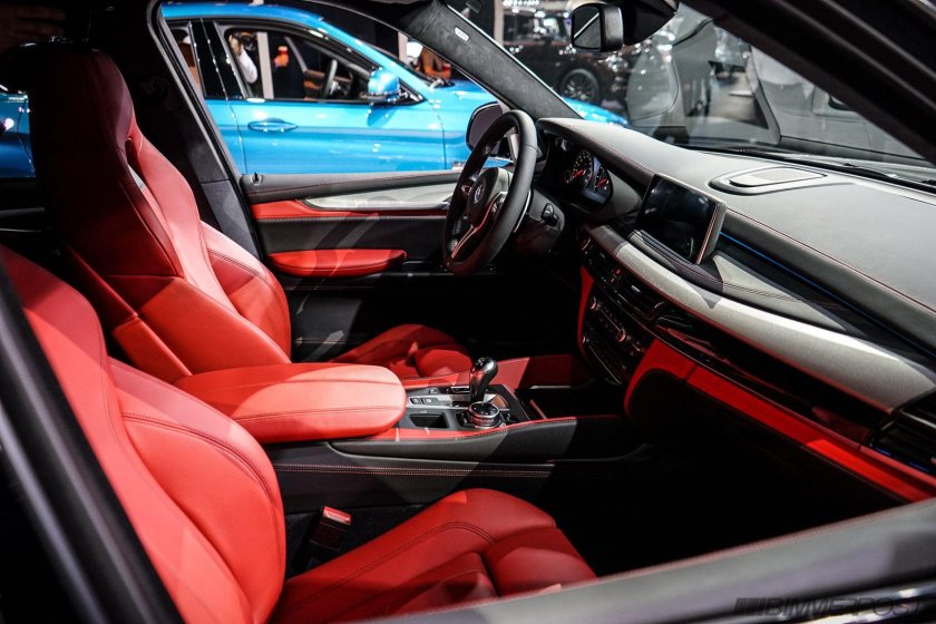 BMW x5 салон красный