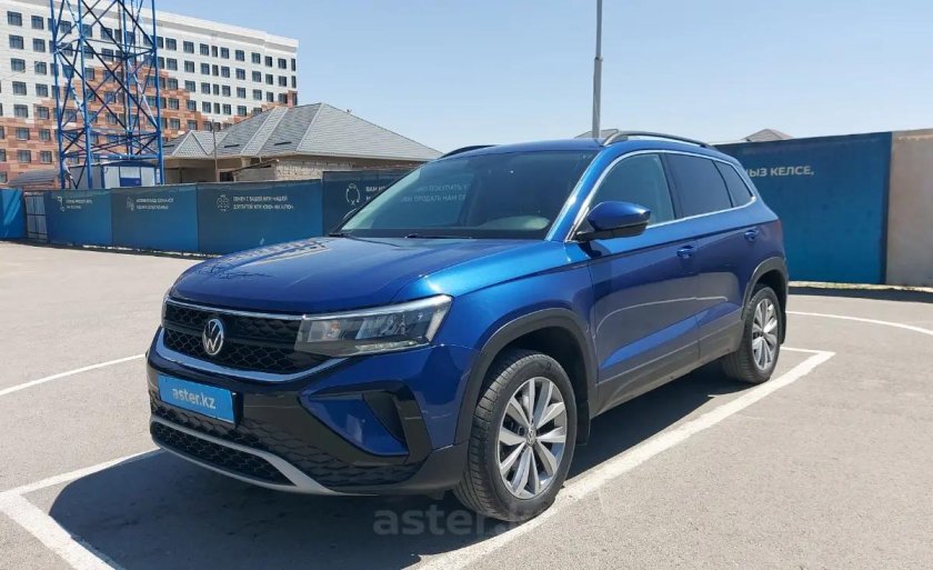 Шкода Кодиак синяя лава