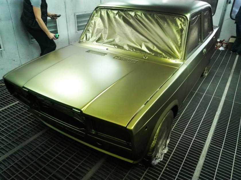 Золотая ВАЗ 2107