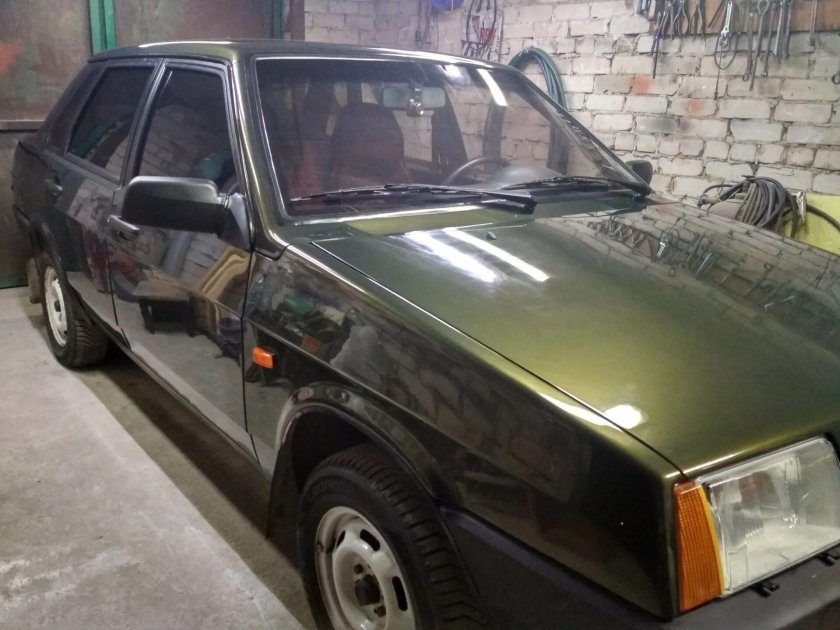 ВАЗ 2109 золото инков