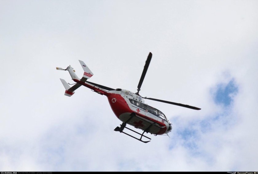 Вертолет в небе