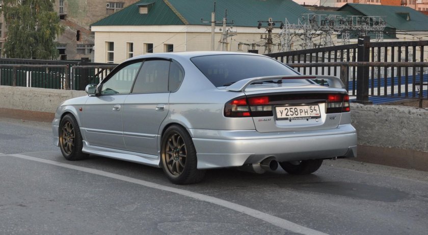 Subaru Legacy b4 2002