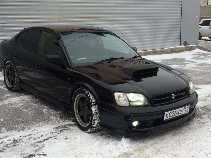 Subaru Legacy b4