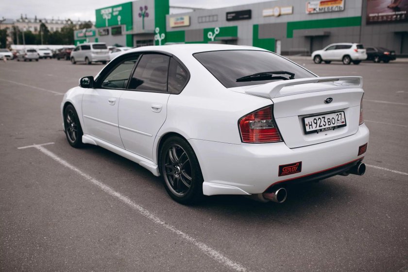 Subaru Legacy 4