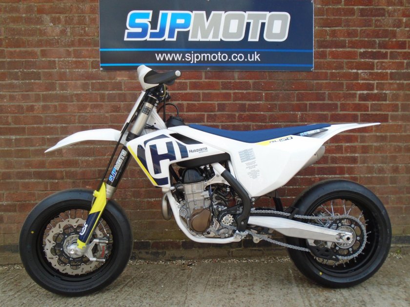 Husqvarna 450 Supermoto