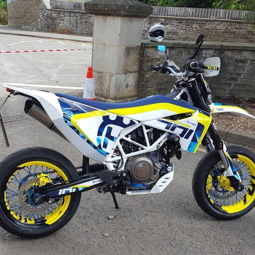 Husqvarna 701 enduro