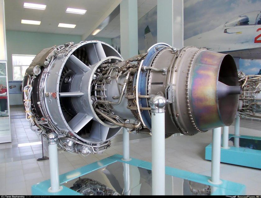 Д-36 двигатель