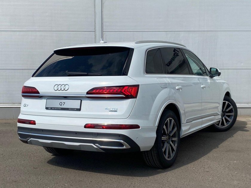 Ауди ку 7 4 м