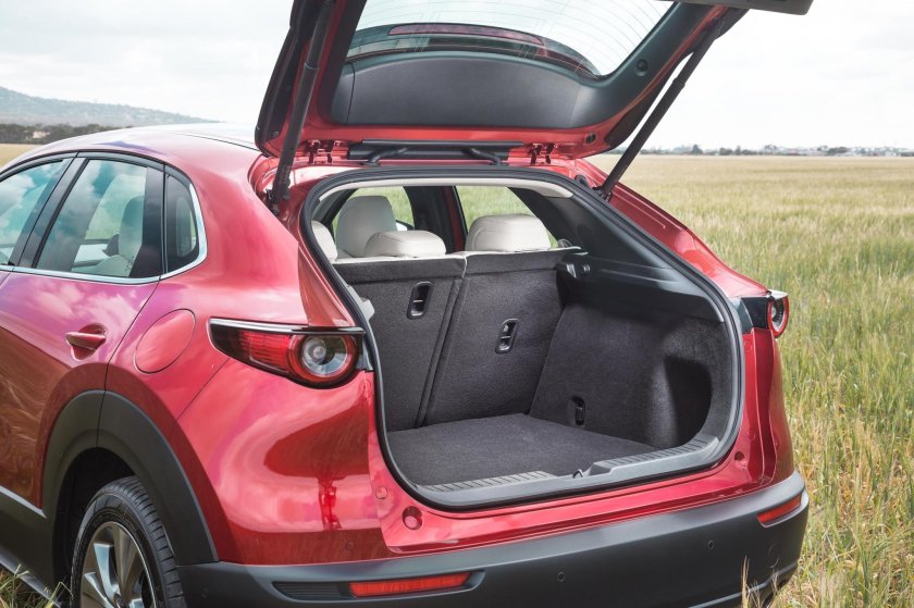 Mazda CX-30 багажник