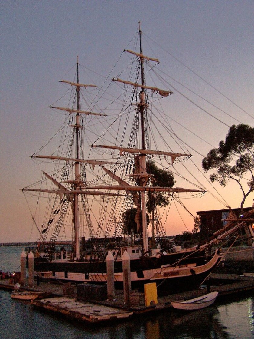 Шхуна-бриг пилигрим