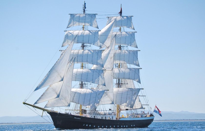 Бриг — двухмачтовый парусник