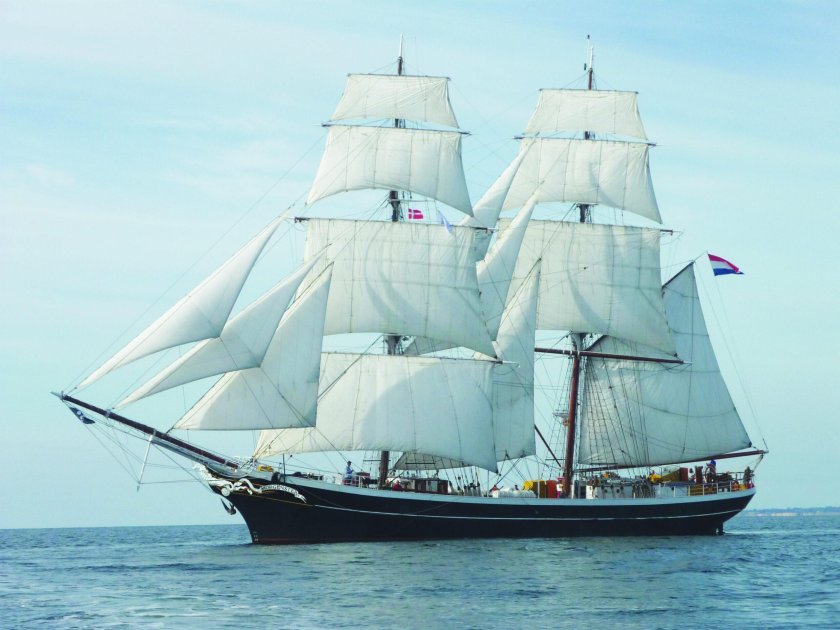 Парусный Корвет