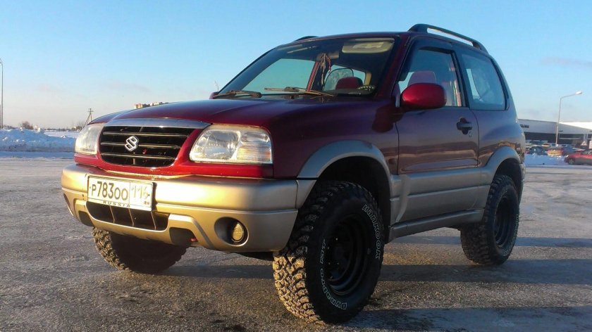 Suzuki Grand Vitara 1