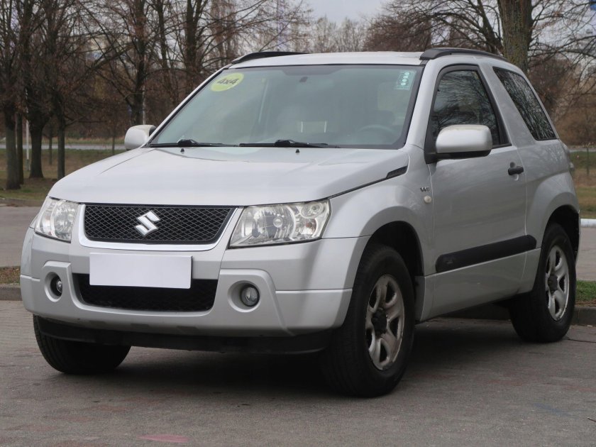 Suzuki grand vitara 2011