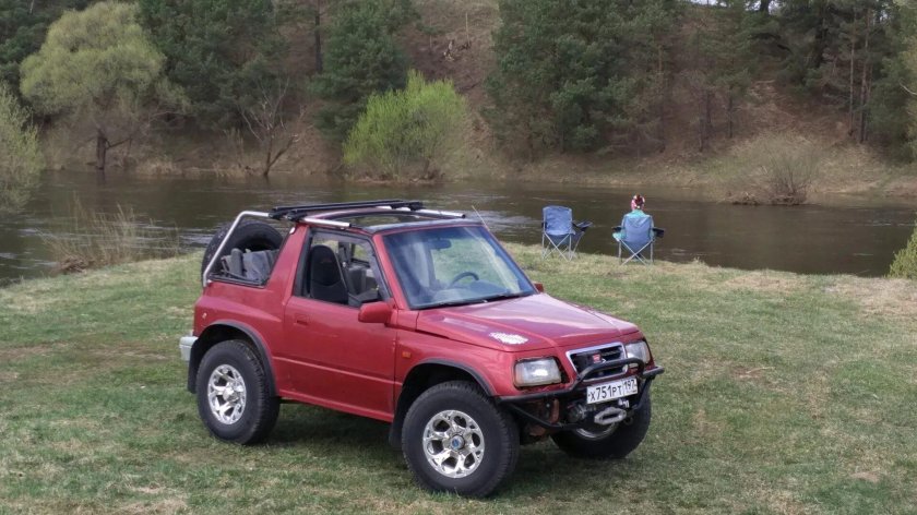 Suzuki Vitara 1