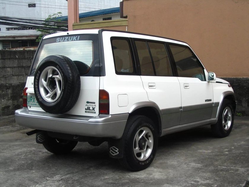 Suzuki Vitara 1