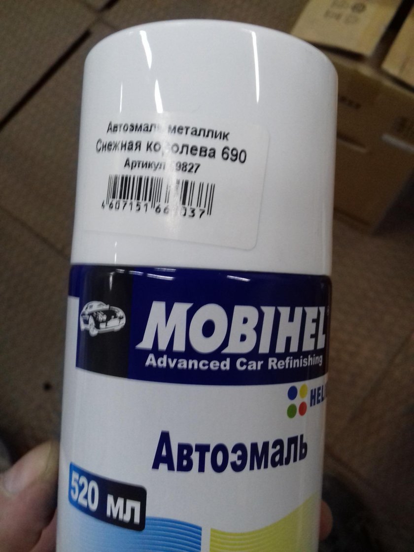 Краска Снежная Королева 690 аэрозоль Mobihel