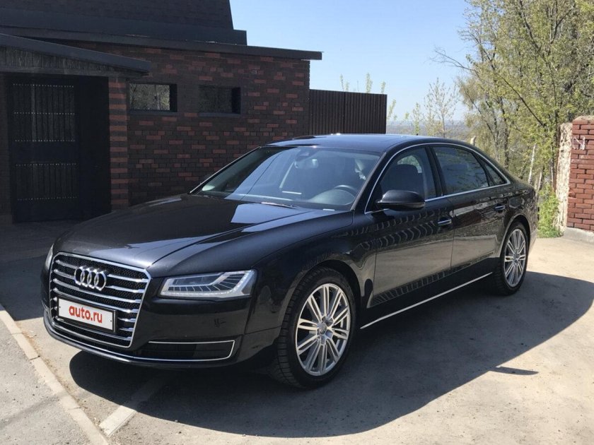 Audi a8 III (d4)