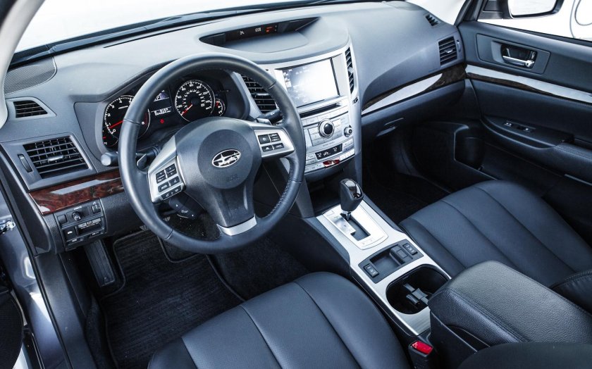 Subaru Legacy 2013