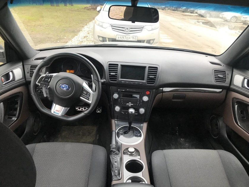 Subaru Legacy 2008 салон