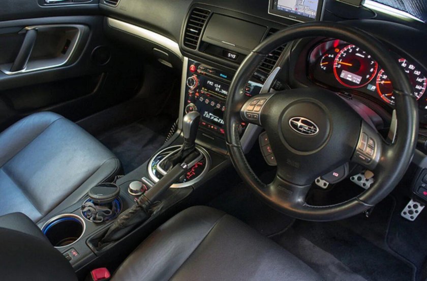 Subaru Legacy b4 spec b