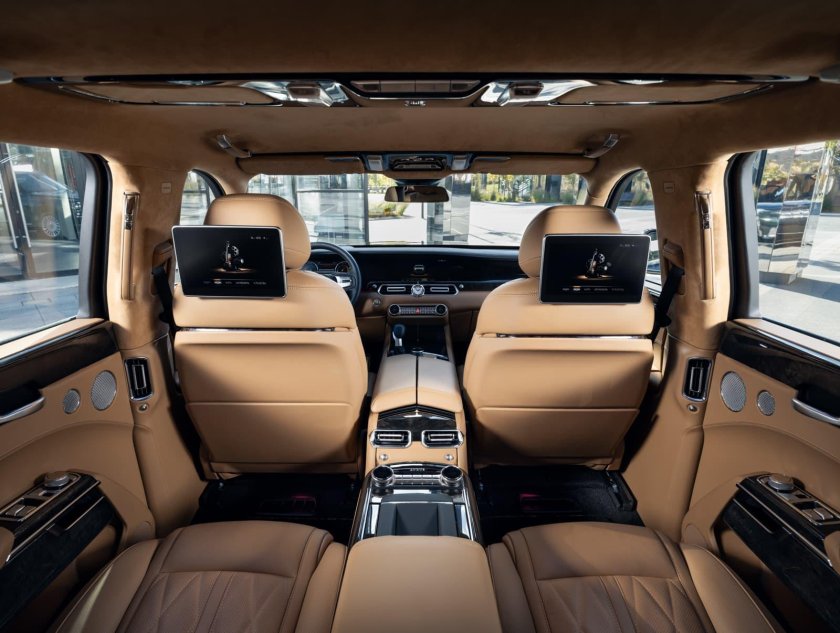 Внедорожник аурус комендант