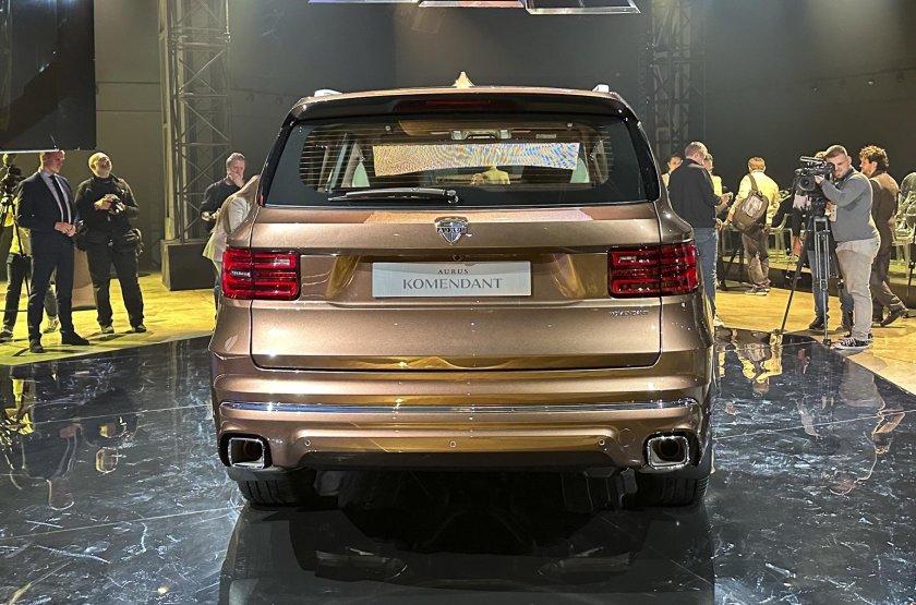 Джип Аурус комендант