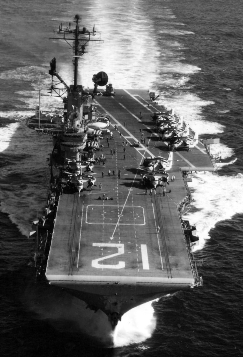 Uss hornet cv 12