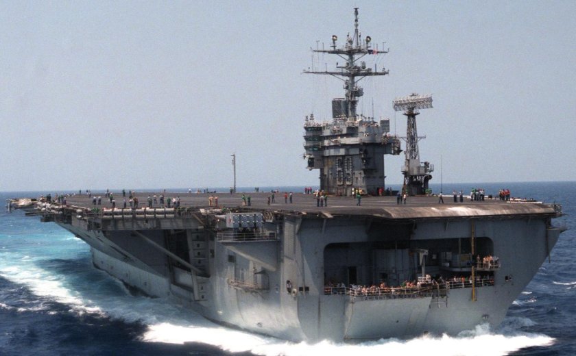 Uss george h. w. bush cvn-77