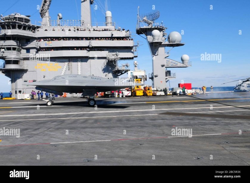 Авианосец Нимиц