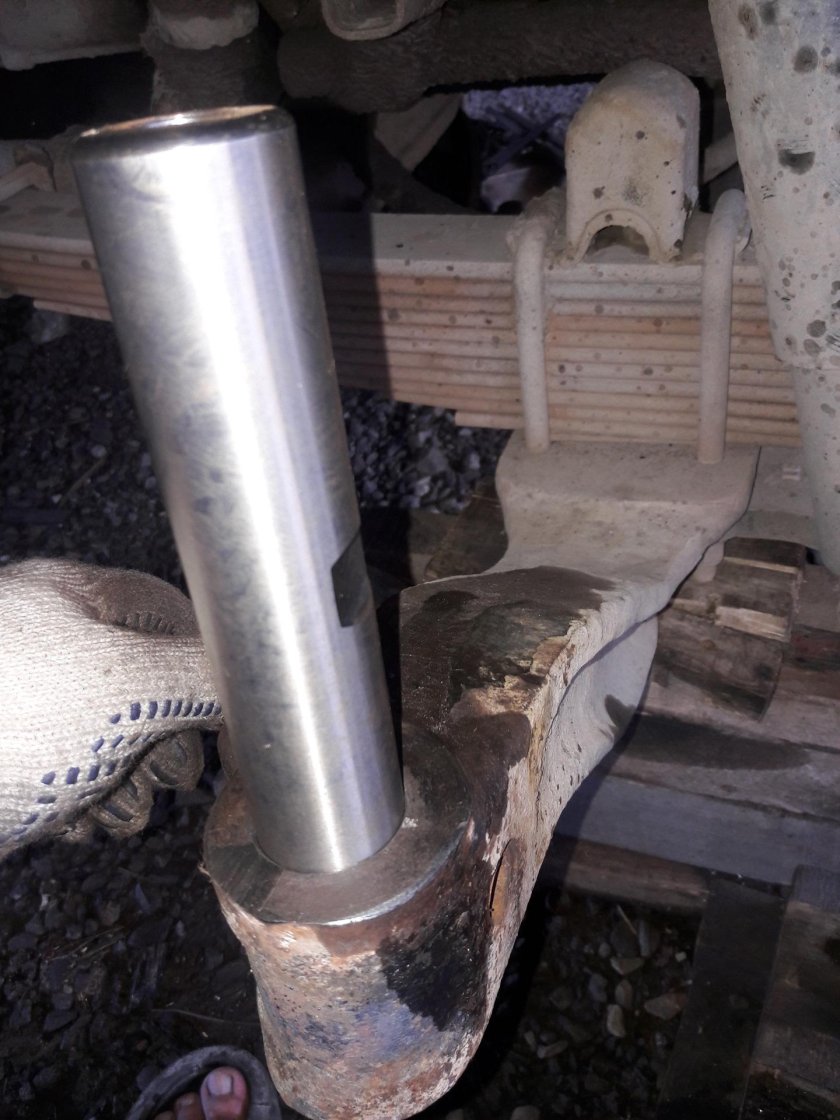 Шкворень КАМАЗ ремонтный