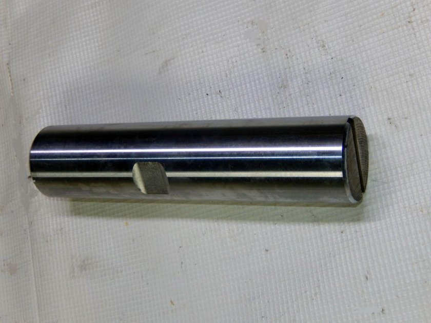 Шкворень КАМАЗ 4308