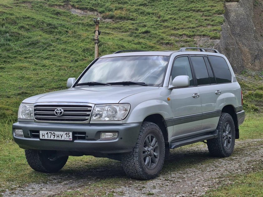 Купить ленд Крузер 100 в Приморье