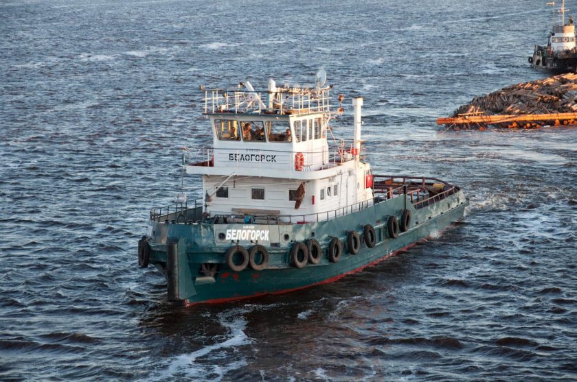 Буксир-толкач 1587