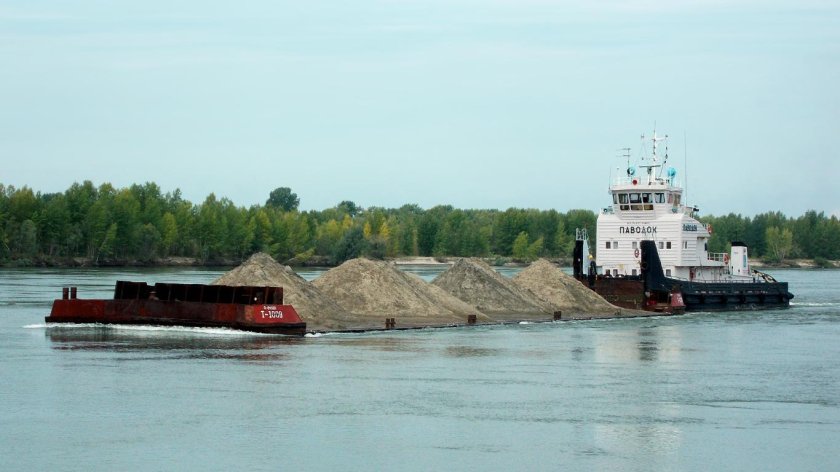 Речные буксиры и толкачи