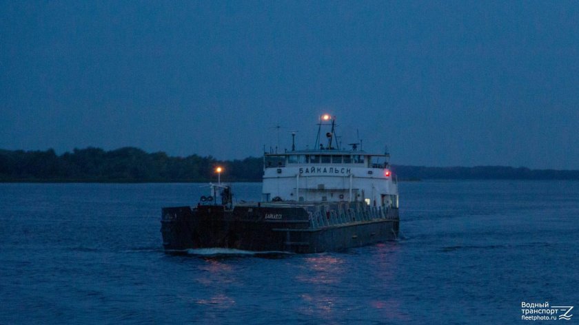 Буксир толкач