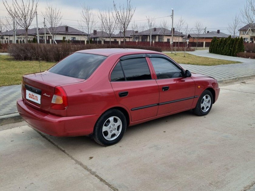 Хендай акцент 95 года