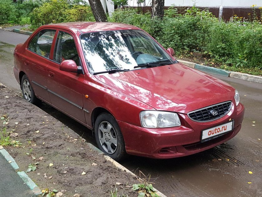 Красный акцент номер цвета