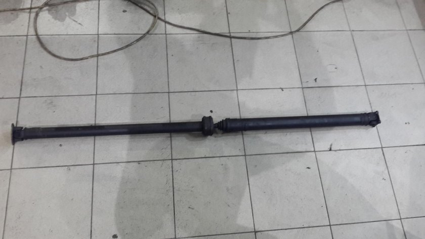 Карданный вал х-Трейл