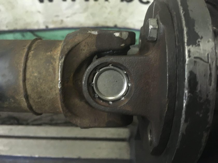 Подвесной кардана Nissan x-Trail t31