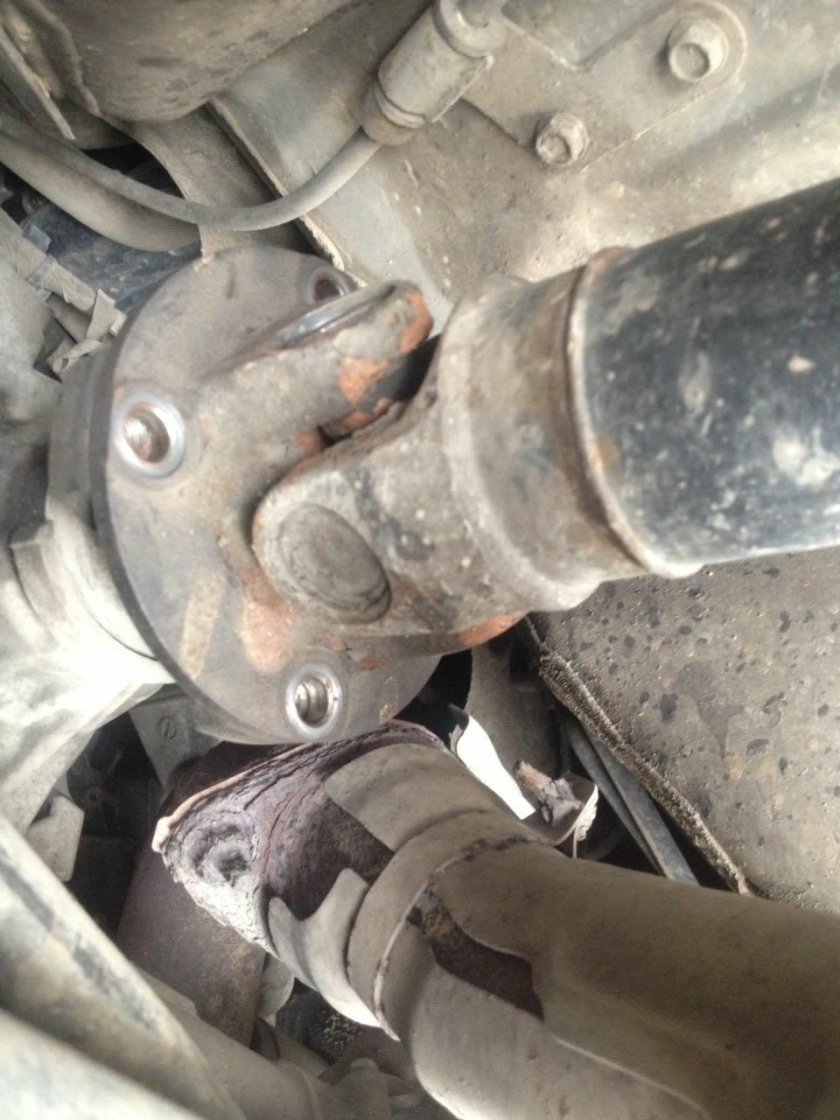 Карданный вал Nissan x-Trail t31