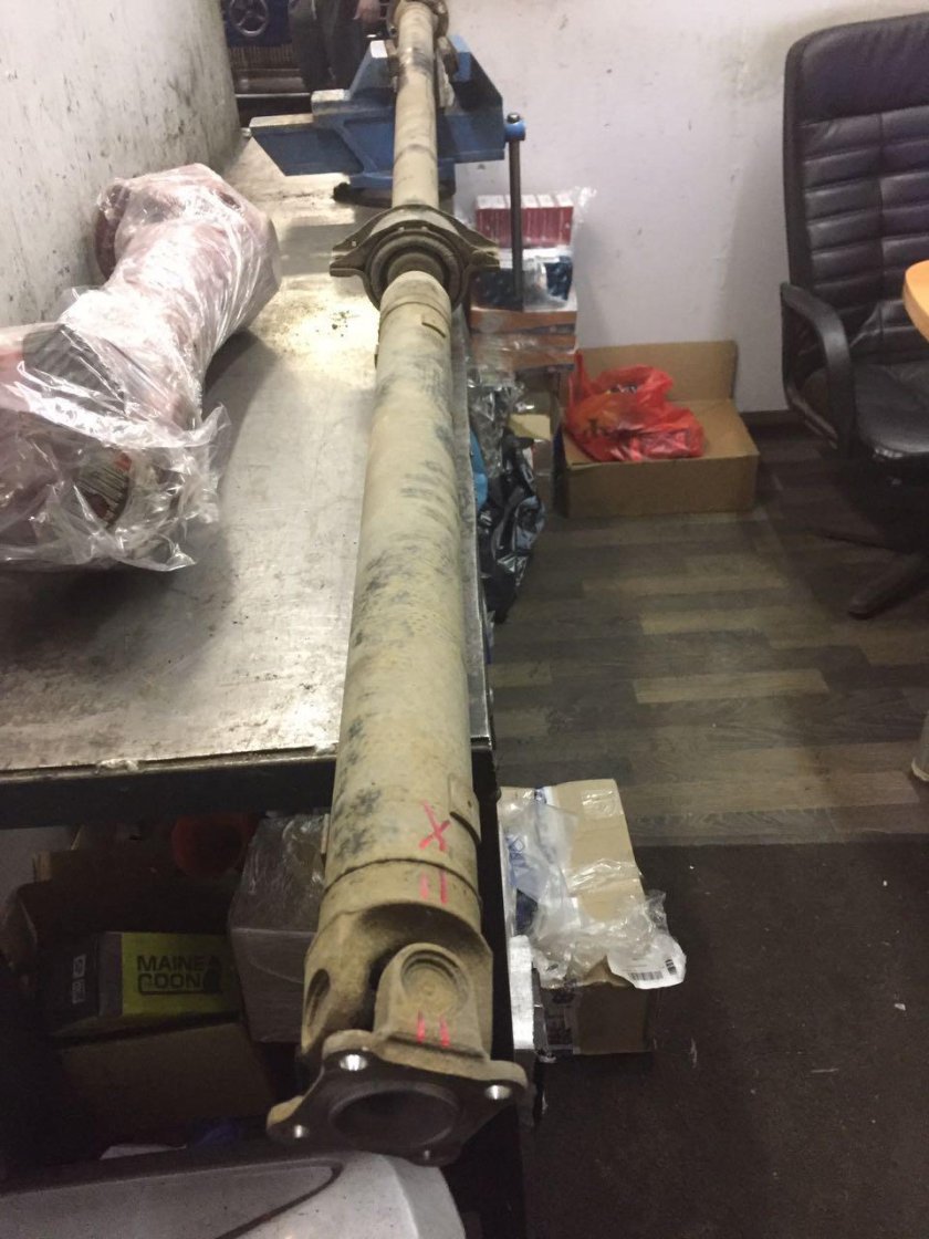 Карданный вал Nissan x Trail