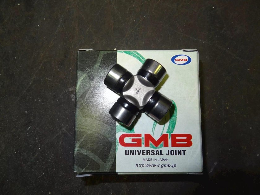 Крестовина GMB gu1670