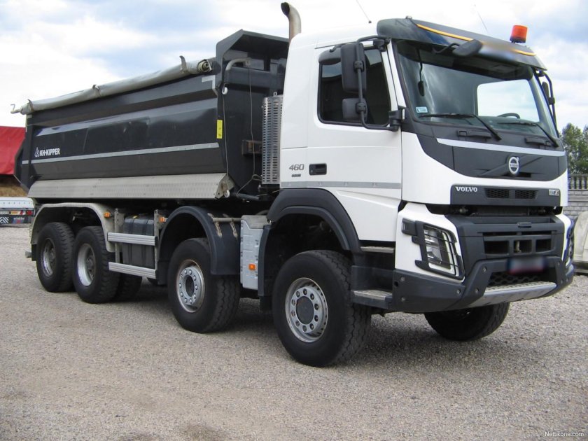 Вольво самосвал 8х4 новый