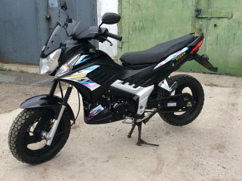 Мопед Storm Cross 125