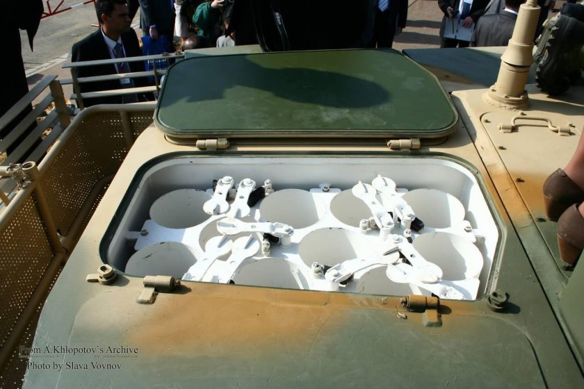 Вышибные панели т-90м